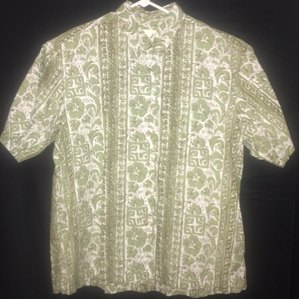 Kahala men size 2XL Hawaiian floral tribal shirt